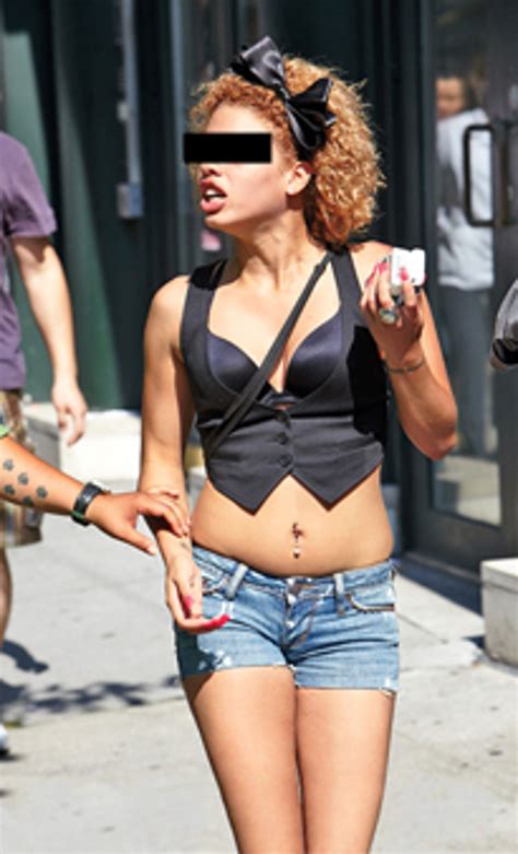 The Dos And Donts Of Tiny Cutoff Shorts Glamour