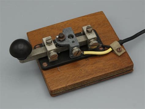 Morse Key 1940s Ww2 Marked Key Wt 8 Amp No2 Etsy Uk