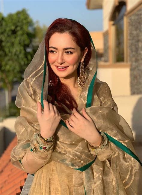 Top 10 Pakistani Actresses With Beautiful Eyelashes Reviewitpk