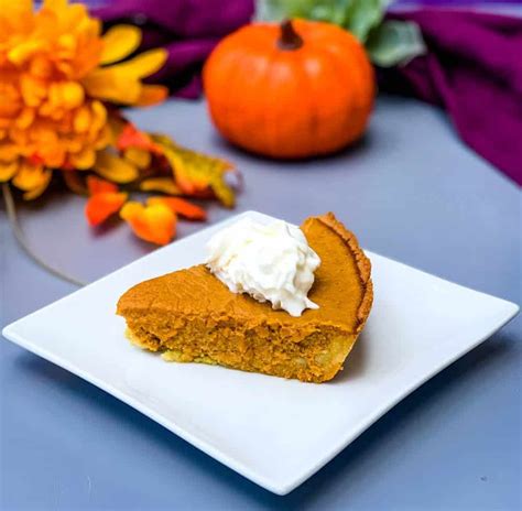 From peanut butter cups to pumpkin cheesecake. Easy, Keto Low-Carb Pumpkin Pie is a sugar-free dessert recipe perfect for Thanksgiving and the ...