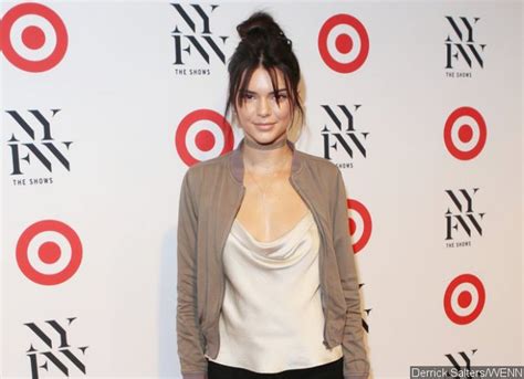 Kendall Jenner Plans Full Frontal Naked Photo Shoot 15
