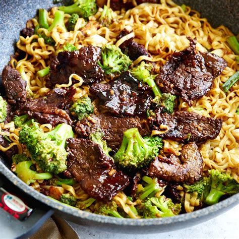 This mongolian beef is a copycat of the popular p.f. Healthier Mongolian Beef (With images) | Beef recipes ...