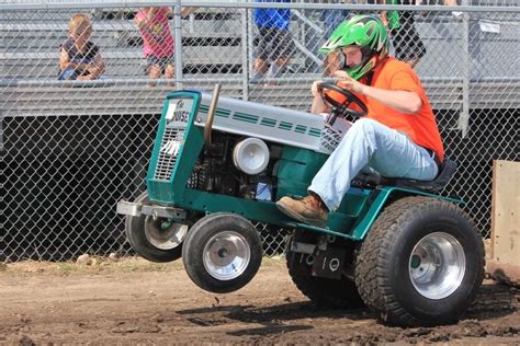 Pin By Bryan Messenger On Tractors Garden Tractor Pulling Tractor