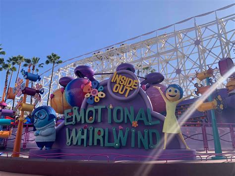 Inside Out Emotional Whirlwind Attraction Opens At Disneyland Chip And Company En 2024 Parques