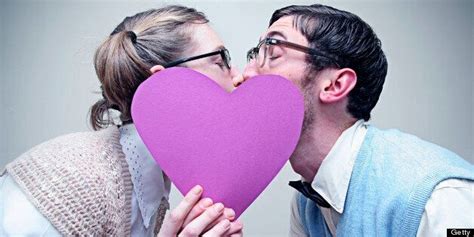How To Kiss Everything You Need To Know About Locking Lips Infographic Huffpost Uk