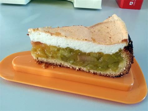 We did not find results for: Rhabarberkuchen mit Vanillepudding und Baiserhaube ist ein ...