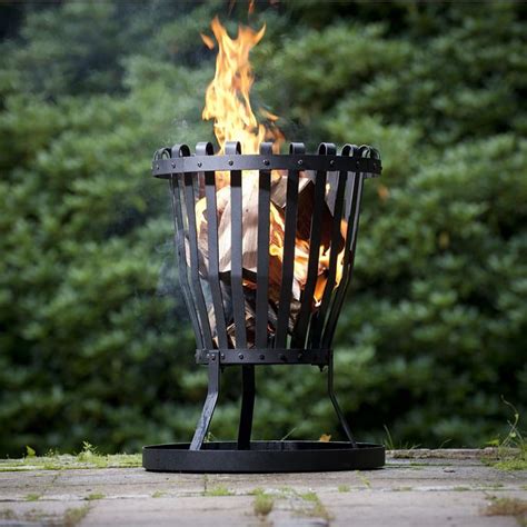 Offenes Feuer Im Garten - Genehmigung Feuer Feuerstelle Feuerkorb