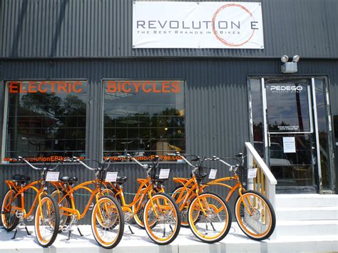 A penny a mile? Houston's first electric bike store looks to chang