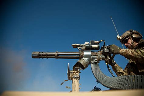 Wallpaper Minigun M134 Machine Gun M134d H Gatling Xm196 Soldier