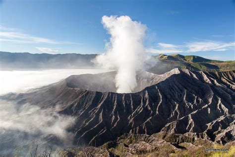 10 Best Active Volcanoes In Asia For Hikers Ecofriend