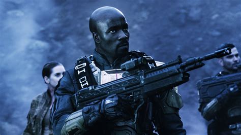 Leaked Halo 5 Guardians Photo Shows Master Chief Agent Locke In New Commercial