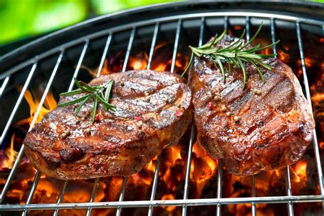 How To Grill What To Do And Not Do While Grilling Thrillist