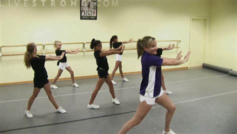 How To Combine Cheerleading Dance Moves Youtube
