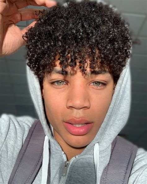 Braces Cute Light Skin Boy With Curly Hair On Instagram Insularmiseria