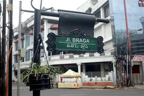 Braga Bandung Pusat Perbelanjaan Sejak Masa Kolonial Belanda