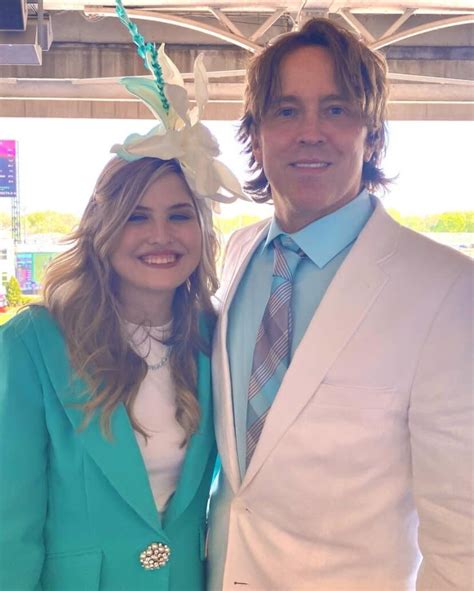 Anna Nicole Smith S Daughter Dannielynn Birkhead 14 Attends Kentucky Derby With Her Dad Larry
