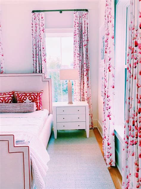 Pin By Tollymccall On Bedrooms And Closets In 2021 Preppy Room Decor