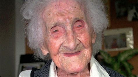 World S Oldest Person Jeanne Calment May Have Faked Her Age Report Huffpost News