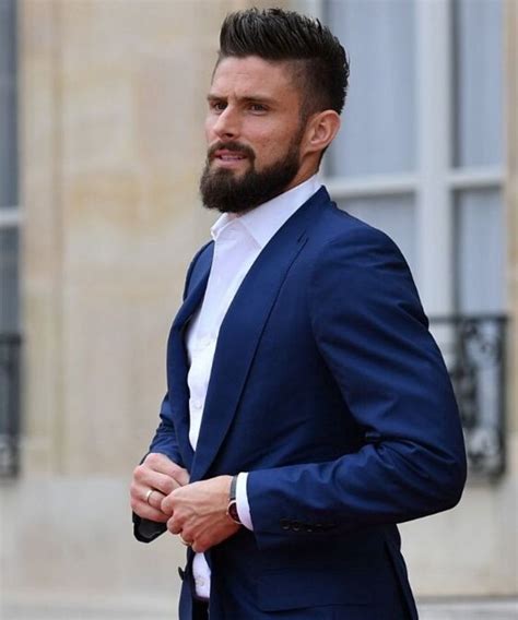 Styles de cheveux et barbe styles de coiffure style david beckham gentilhomme tenue décontractée pull pour homme mode masculine costumes. https://twitter.com/search?f=tweets | Soccer hair, Soccer ...