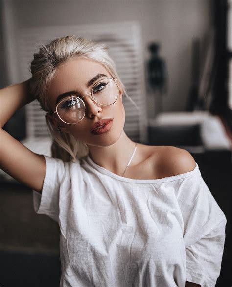 Girl Outfit Glasses Beautiful Instagram Inspirações Pinterest