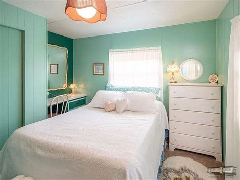 75 Beautiful Mobile Home Bedrooms