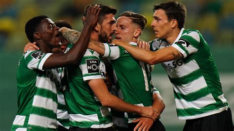 Sporting Lisbon Win First Portuguese Title In 19 Years Pipping Porto