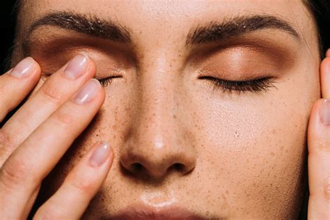 Get To Know Your Skin Type Dry Oily Combination And More The Dose