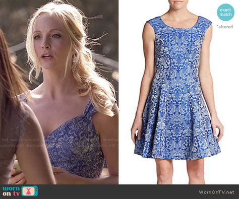 Wornontv Carolines Blue Floral Print Dress On The Vampire Diaries