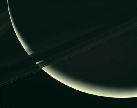 Mantis Society Study Center Unprecedented Views Of Saturns Rings As