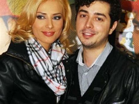 Tv host, news anchor & singer. Iulia Vantur Pictures With Ex Husband, Iulia Vantur Unseen ...