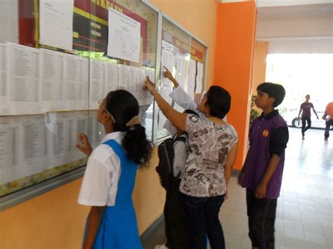 Banyak sebutan taman bunga nusantara yaitu taman bunga nusantara bogor, taman bunga cipanas atau taman bunga puncak. SMK Taman Bunga Raya (1): Gambar-gambar sekitar hari ...