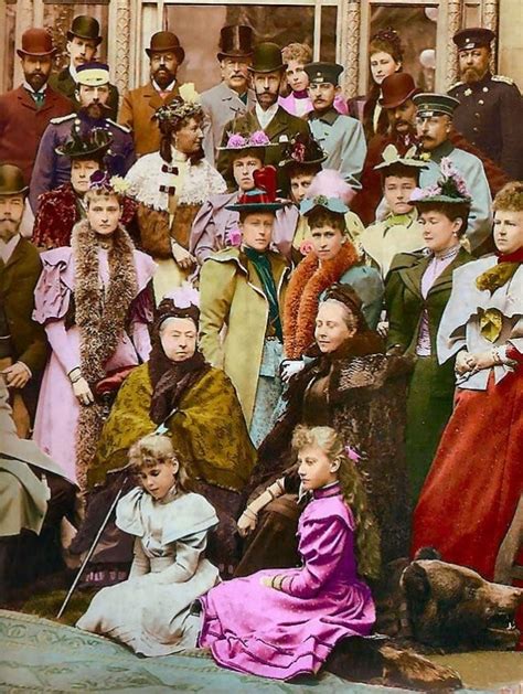 65 Beautifully Colorized Historical Photos Of The Past Designbump