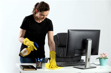 Office Cleaning Lady Limpieza De Oficinas Empleada De Limpieza Industrial Cleaning Limpieza