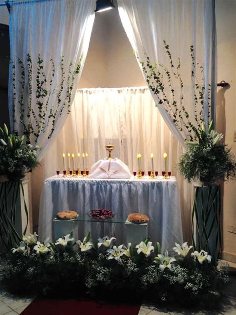 Altar Para El SantÍsimo Decoración Del Altar Decoraciones De Altar