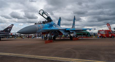 Sukhoi Su 27ubm Flanker Registration 71 Blue Sn 9631042 Flickr