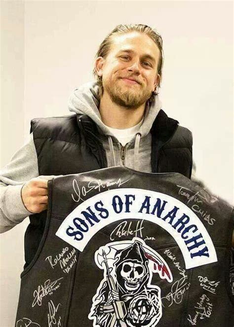Pin By Brianna Valentine On Charlie Hunnam Sons Of Anarchy Anarchy