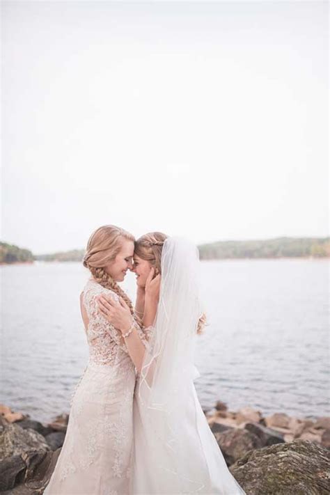 State Park Georgia Lesbian Wedding Equally Wed Modern Lgbtq Weddings Lgbtq Inclusive
