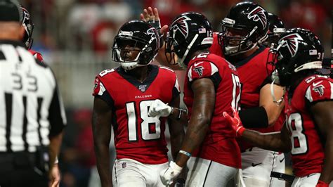 Falcons Eagles Takeaways Final Score Ryans Career Milestone Defense