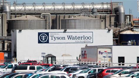 Tyson Fires Managers Following Allegations Of Covid 19 Betting Pool Cnn