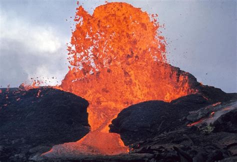 Veja Fotos Do Vulcão Que Passou 5 Anos Em Erupção Revista Galileu