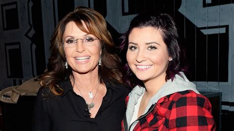 Sarah Palins Daughter Willow Gets Engaged After Tracks Arrest