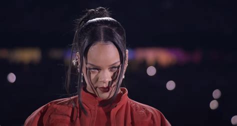 Was Rihannas Pregnancy Announcement Enough For The Super Bowl Lvii