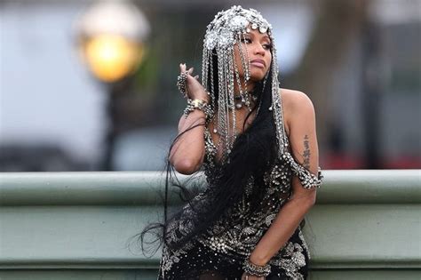 Nicki Minaj Forced To Re Shoot No Frauds Music Video After London