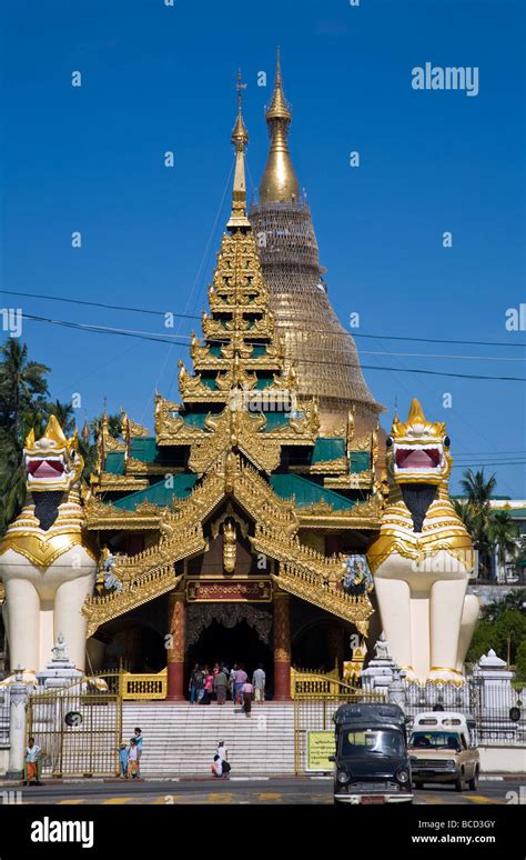 The 9m High Chinthes Half Lionhalf Dragon Guardians Shwedagon Paya