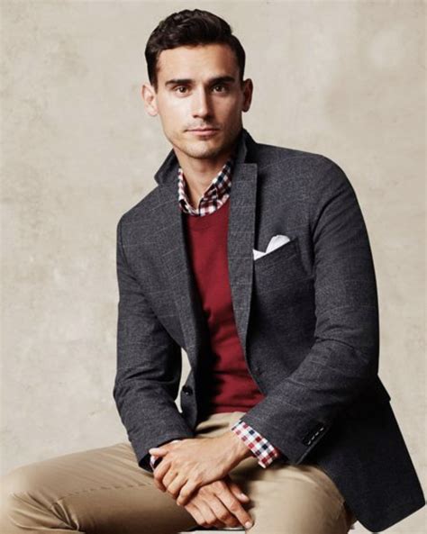 What To Wear To A Casual Christmas Party For Men Pesoguide