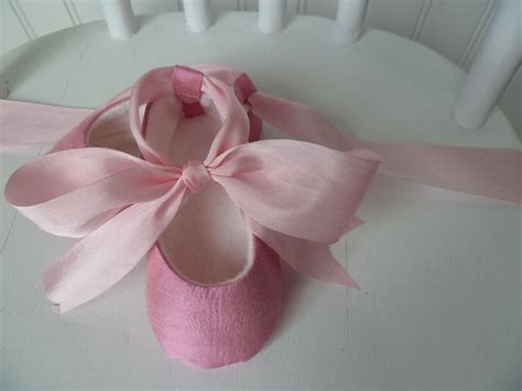 Baby Girl Shoes Infant Ballet Slippers Pink Silk Special