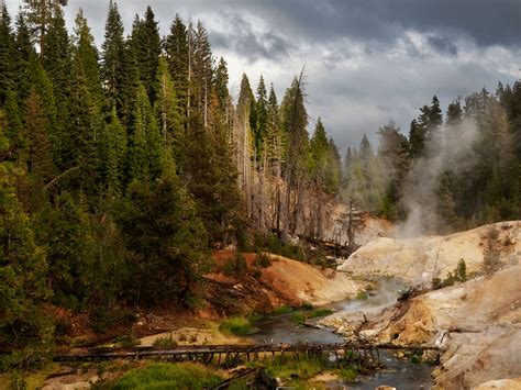 10 Unbelievable Things You Must See In Lassen Volcanic National Park