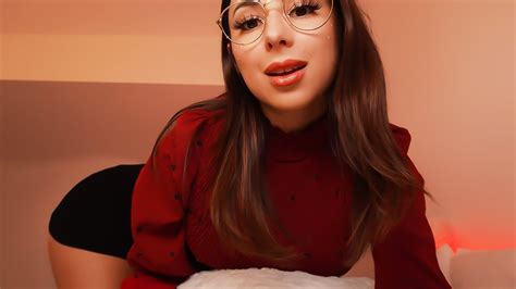 Asmr Pov Mommy Gives You What You Need 😌 Personal Attention Rain Sounds Caring For You