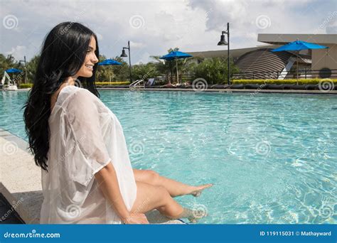 Pretty Woman Sitting By The Pool Stock Image Image Of Beauty Woman 119115031