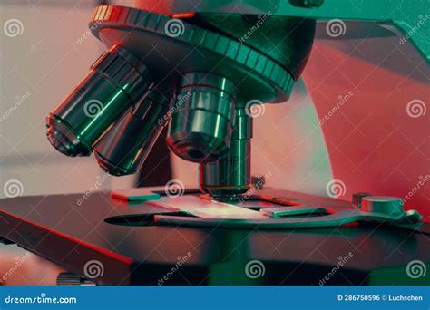 Botany Optical Microscopes Aid Botanists In Studying Plant Structures